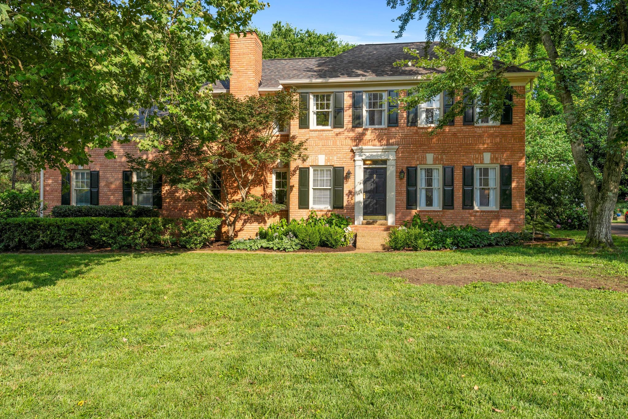 413 Honeysuckle Cir