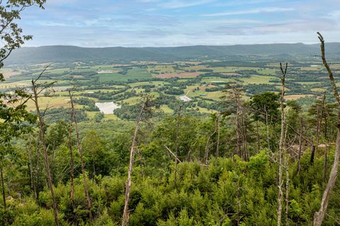 26 Gray Rock Vw Pikeville TN 37367