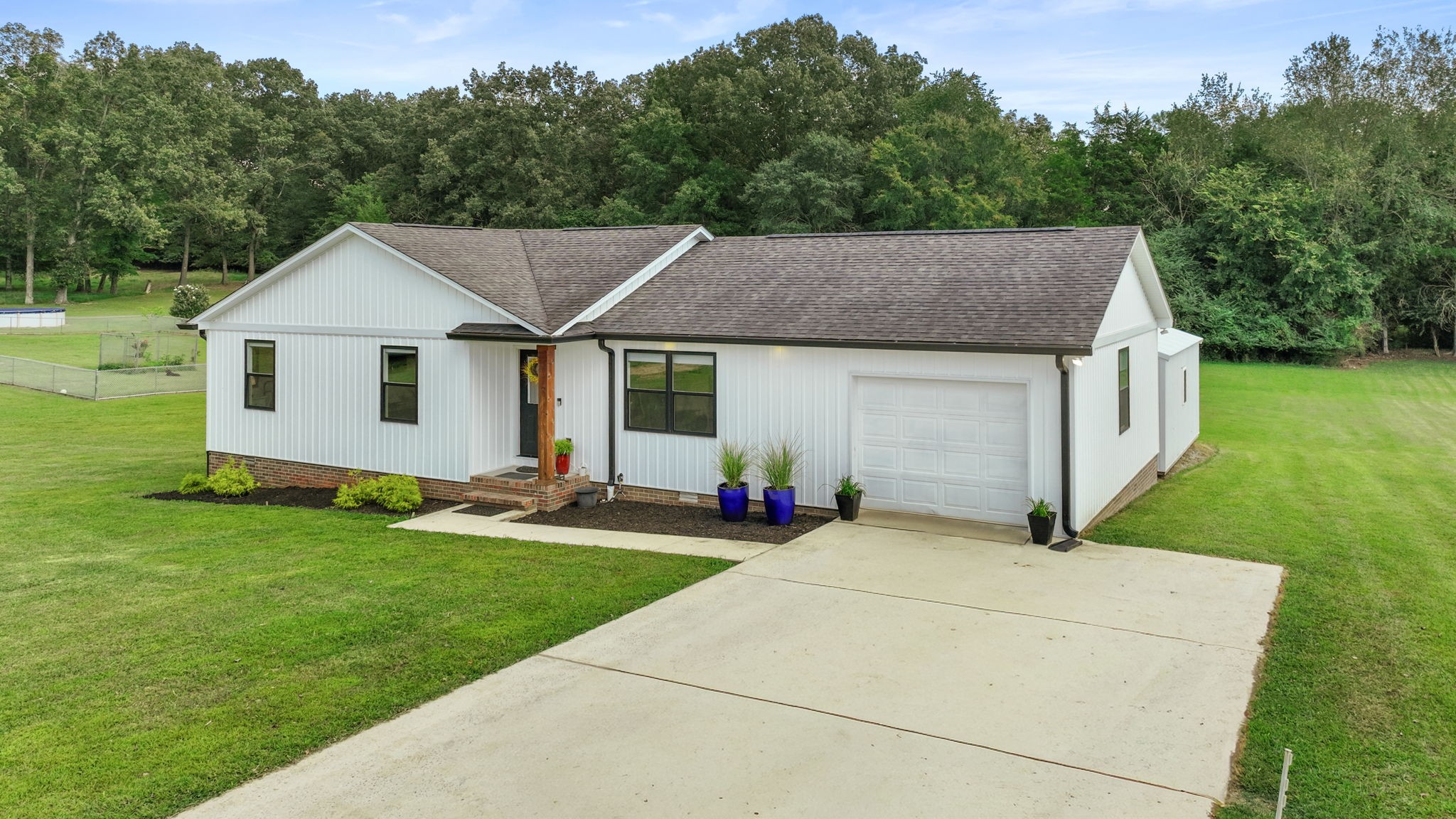 193 Timberlake Dr