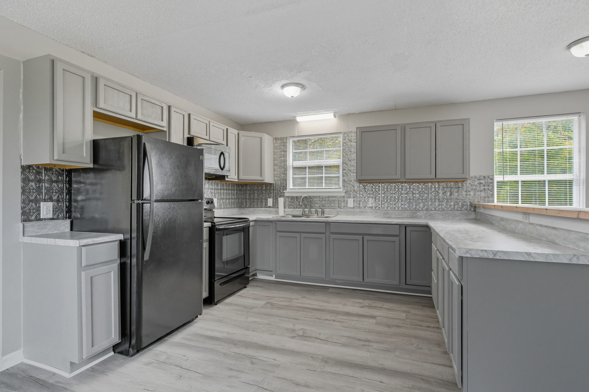 1126 Wynnewood Dr