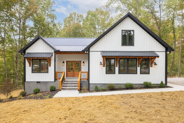 659 SWITZERLAND RD, HOHENWALD, TN 38462 - Image 04850366b2c418da4ddb98051d8de721/4236538654