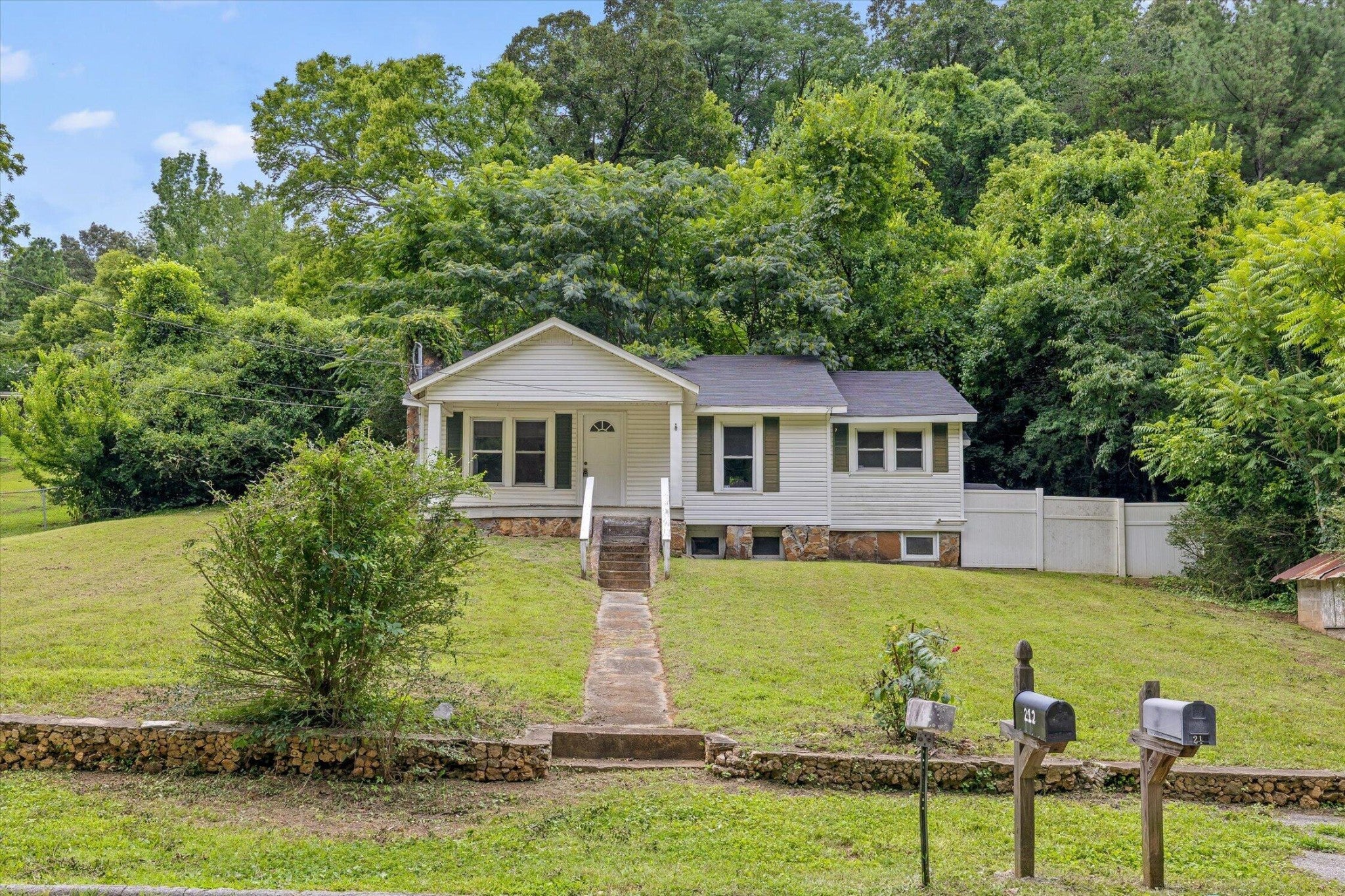 215 Glendale Drive