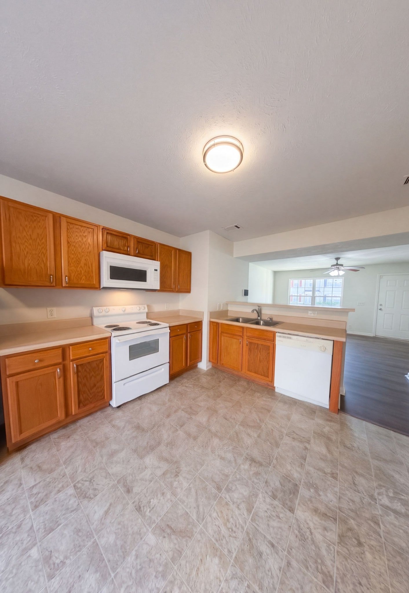 4022 Cody Dr