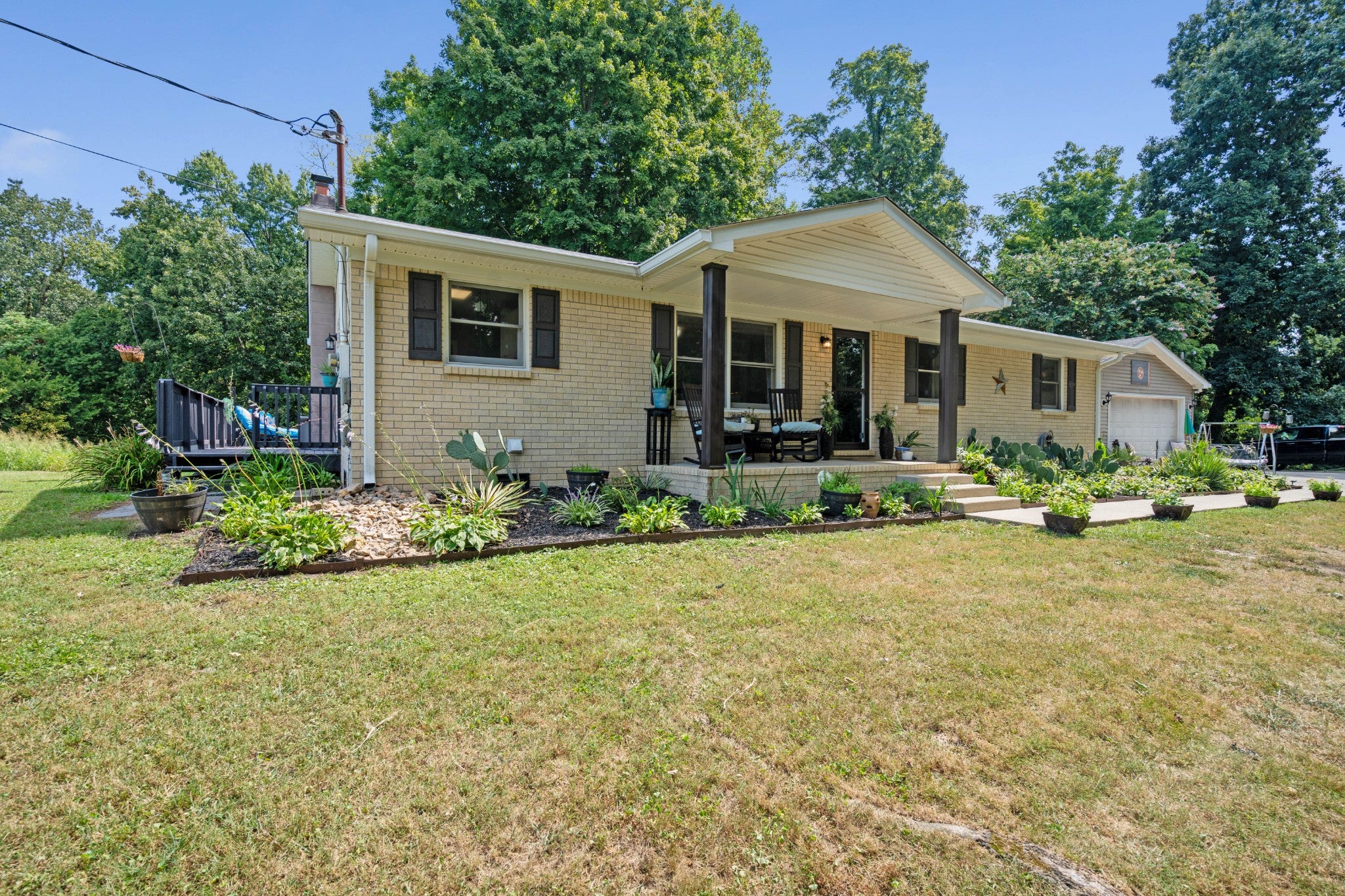 818 Dale Ridge Rd