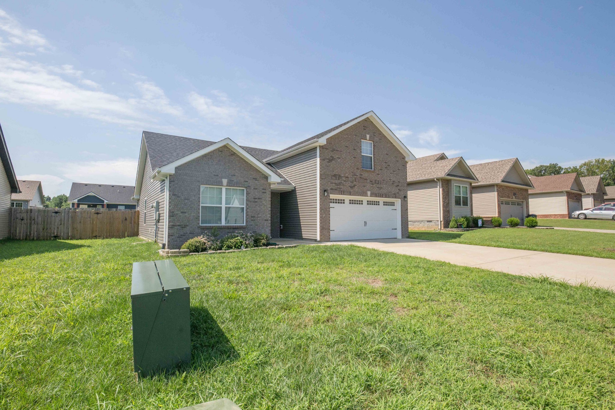 836 Shelton Cir