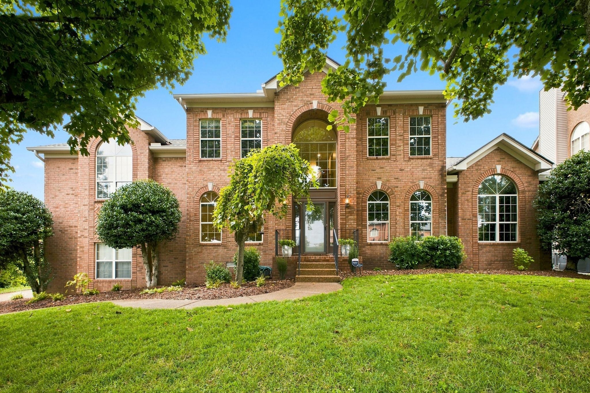 4-bed listing at 6017 Ridge Farm Pl, Brentwood
