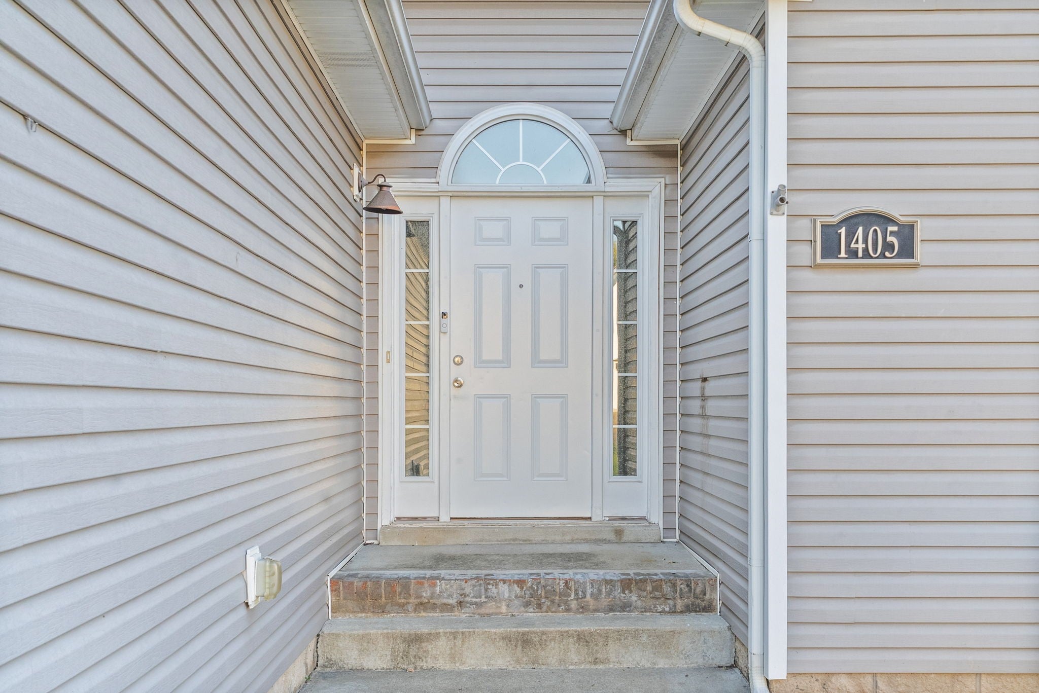 1405 Mutual Dr