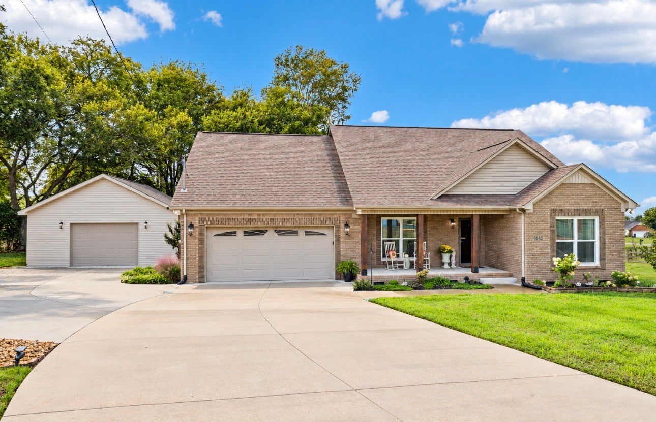 1610 Rugby Ct