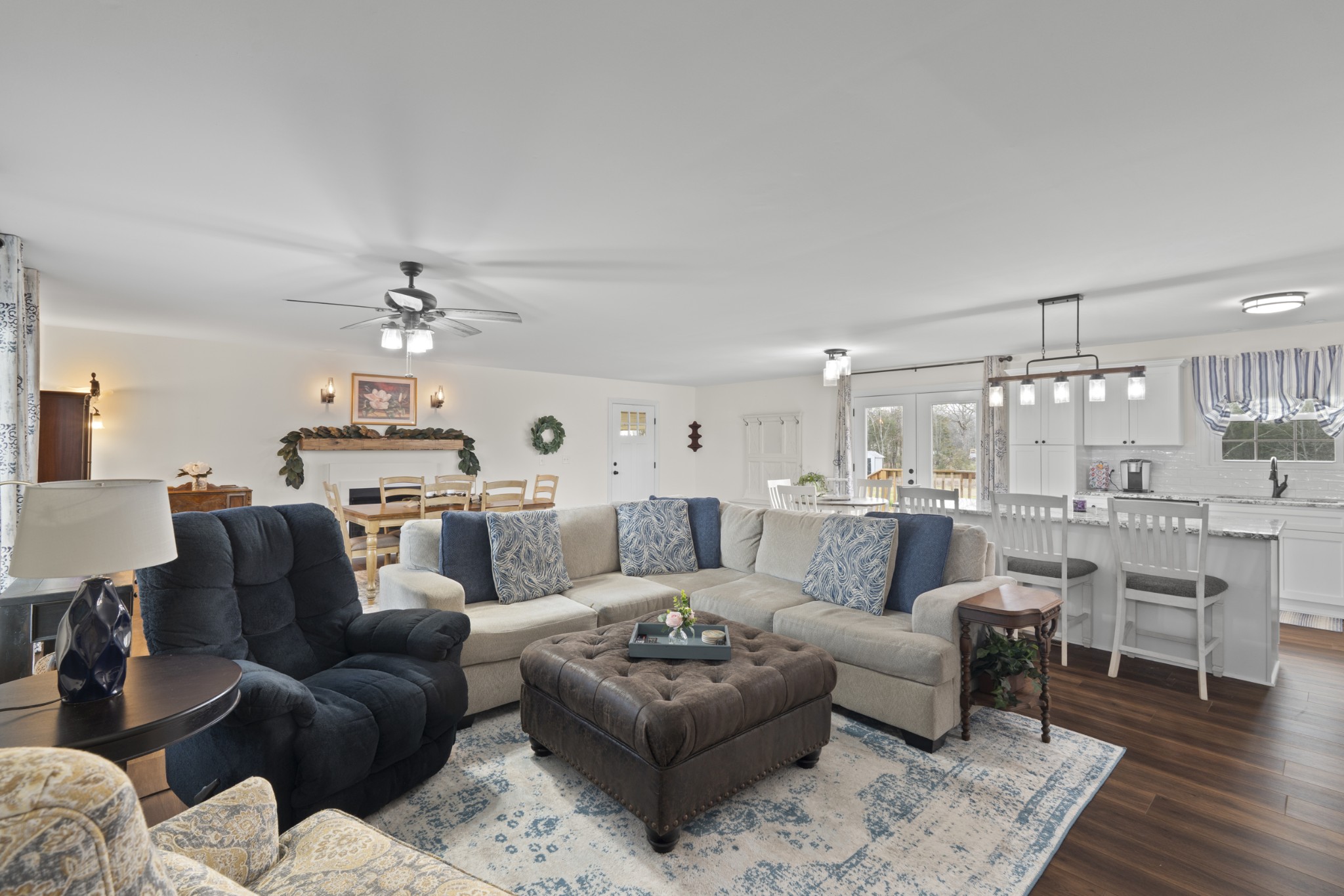 385 Palmetto Rd