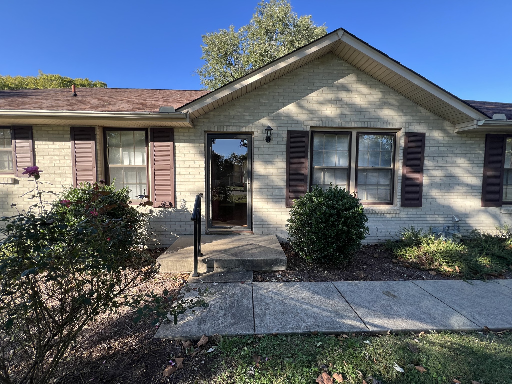 8041 Arbor Dr