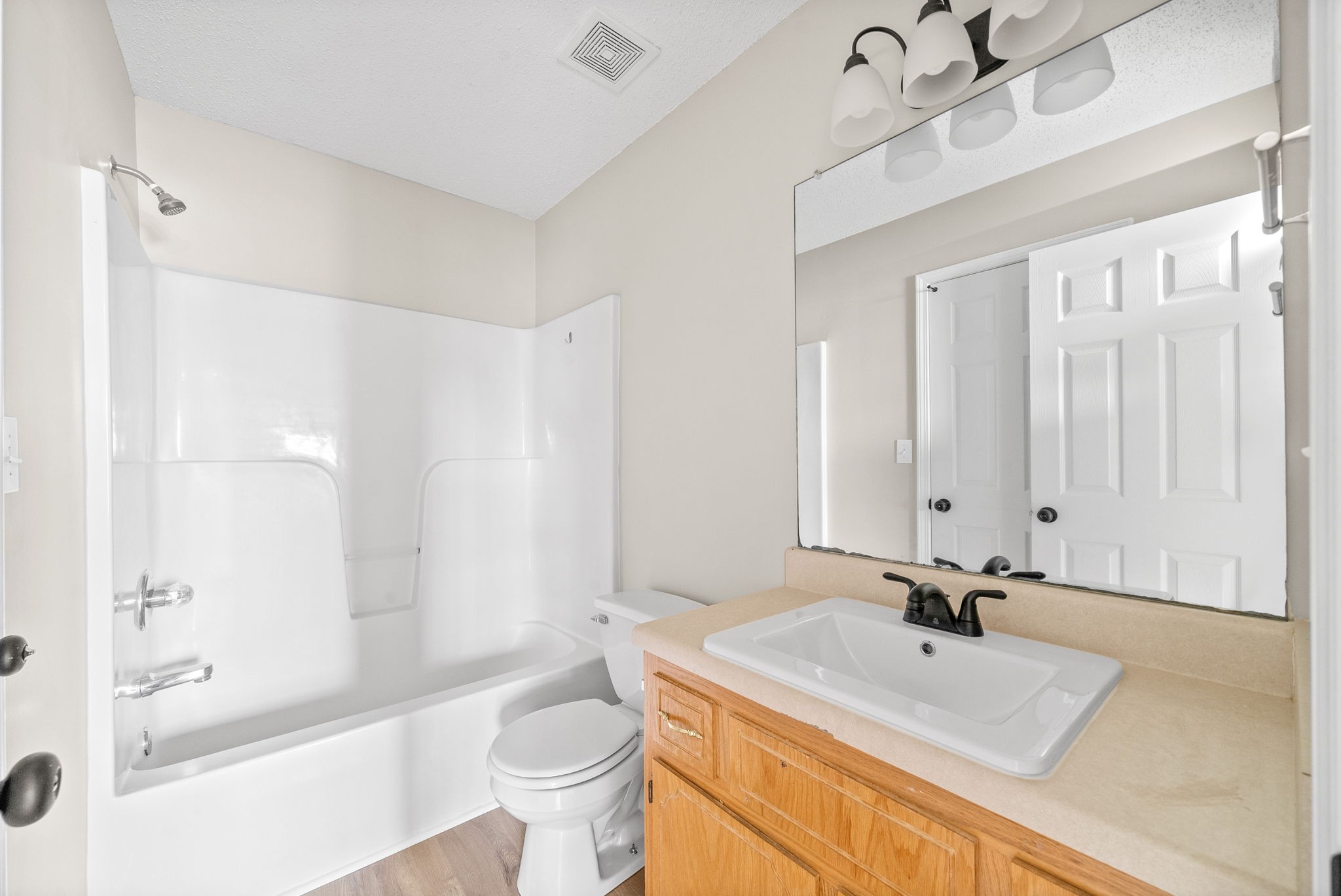 Oak Grove, Kentucky 42262, United States, 3 Bedrooms Bedrooms, ,1 BathroomBathrooms,Residential,Active,139601