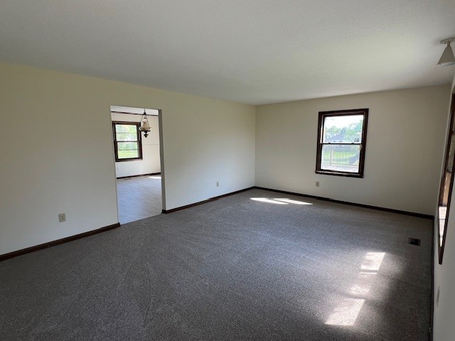 1319 Hills Chapel Rd