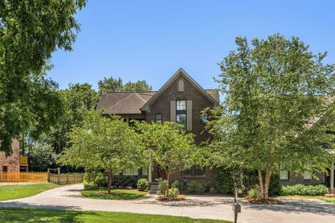 105B Page Rd Nashville TN 37205