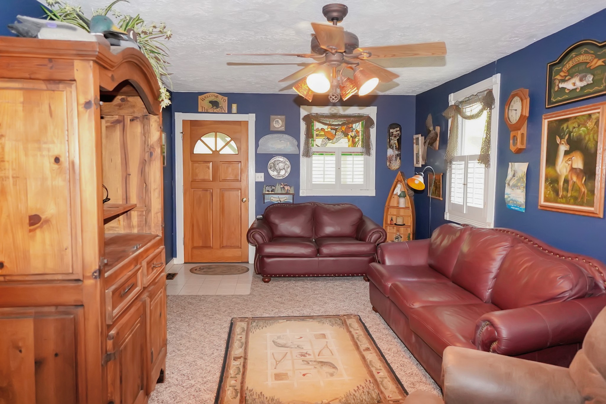 211 Lewis Circle