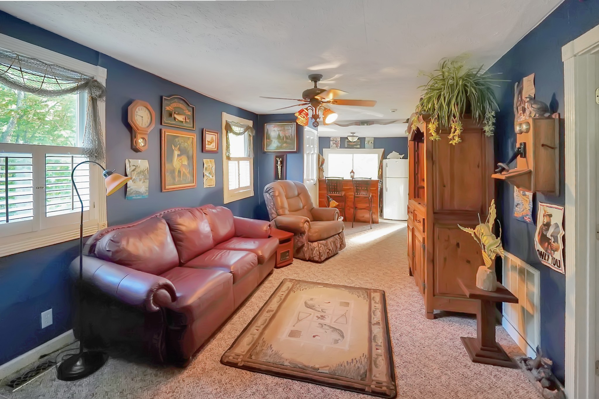 211 Lewis Circle