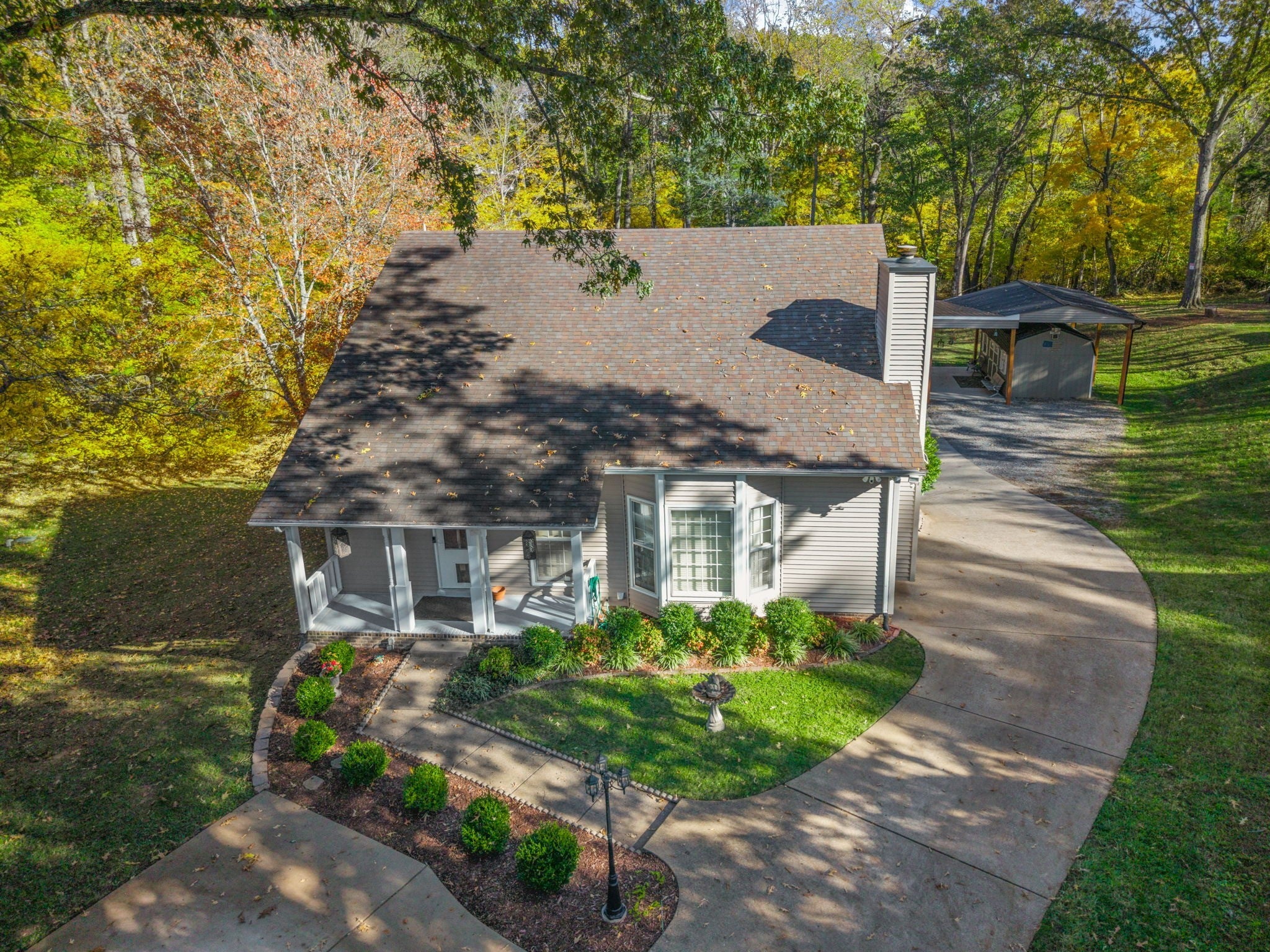 3430 Shagbark Cir