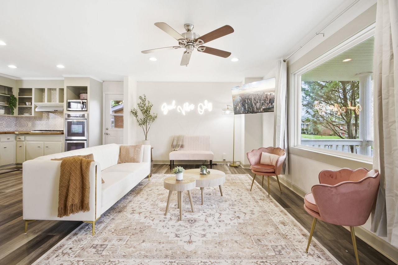 528 Continental Dr