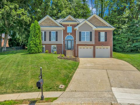 1986 Stone Valley Ct Clarksville TN 37043