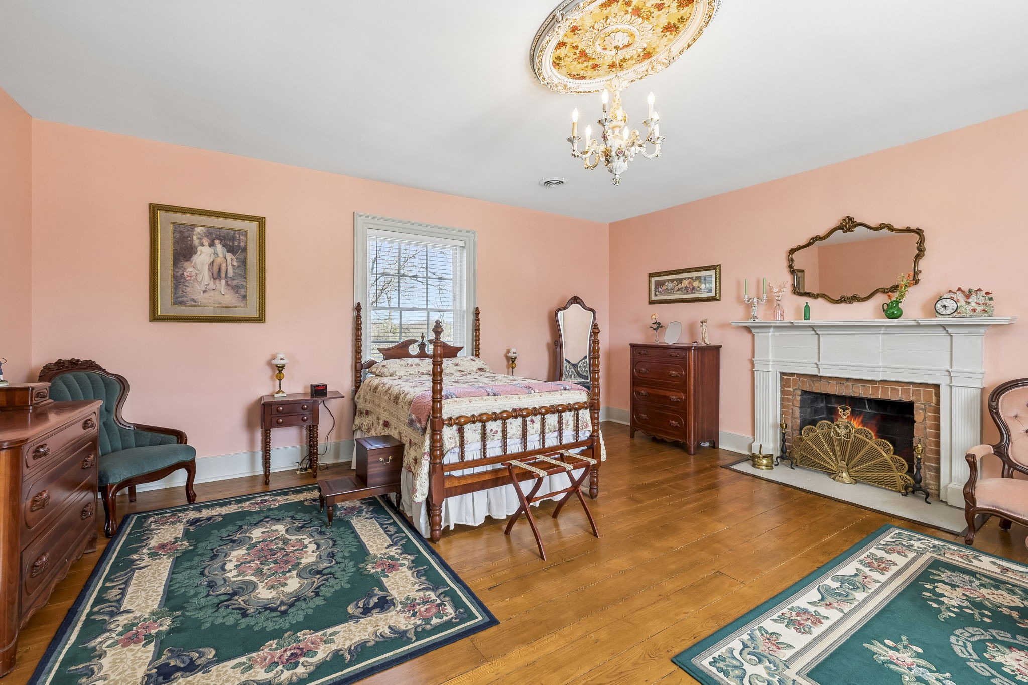 Gallatin, Tennessee, 37066, United States, 4 Bedrooms Bedrooms, ,4 BathroomsBathrooms,Residential,Active,2028188