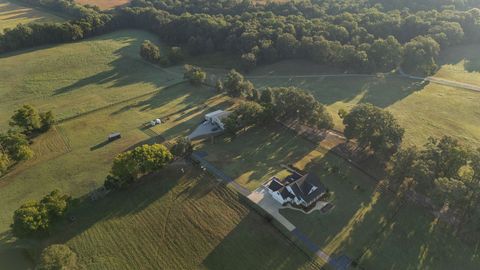 1421 Lawrence Ln Springfield TN 37172