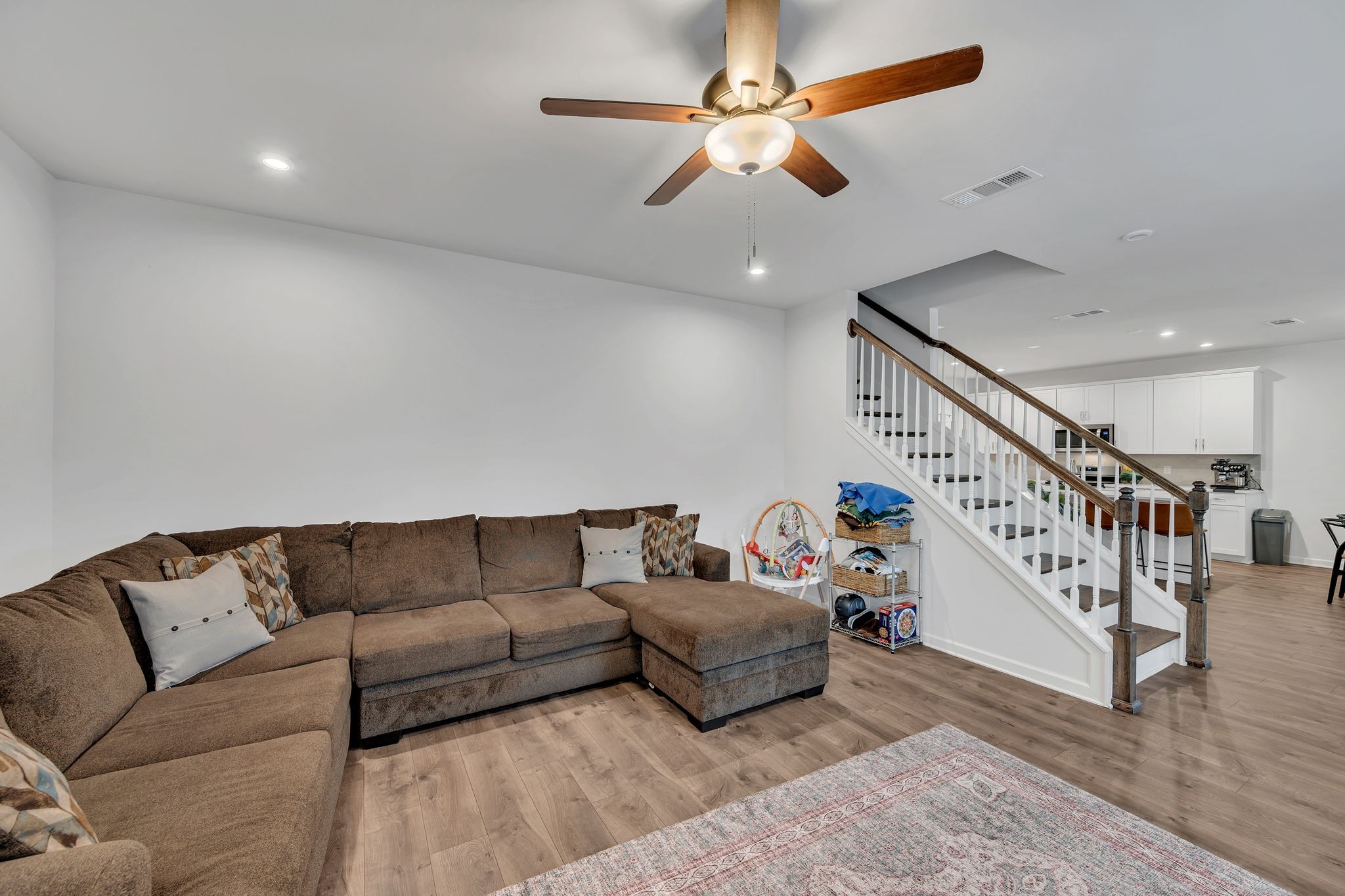 4241 Magnolia Farms Dr