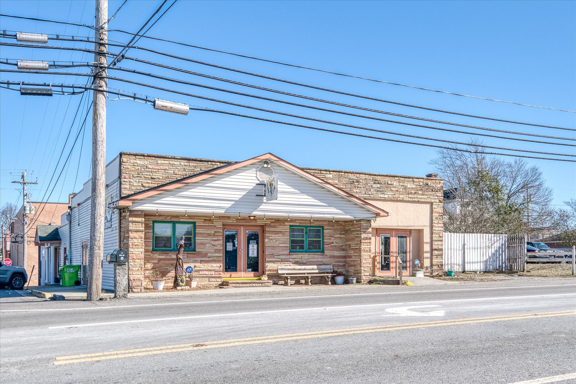 142 West Ave