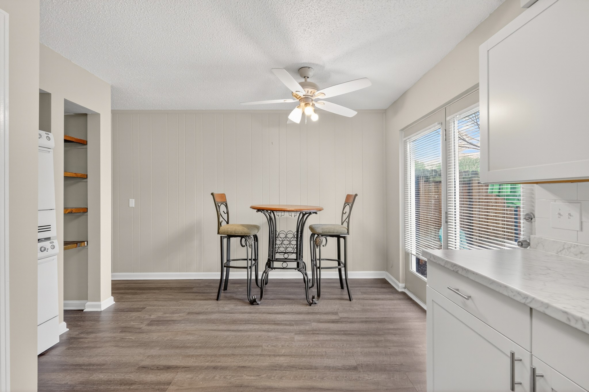 500 Paragon Mills Rd B1