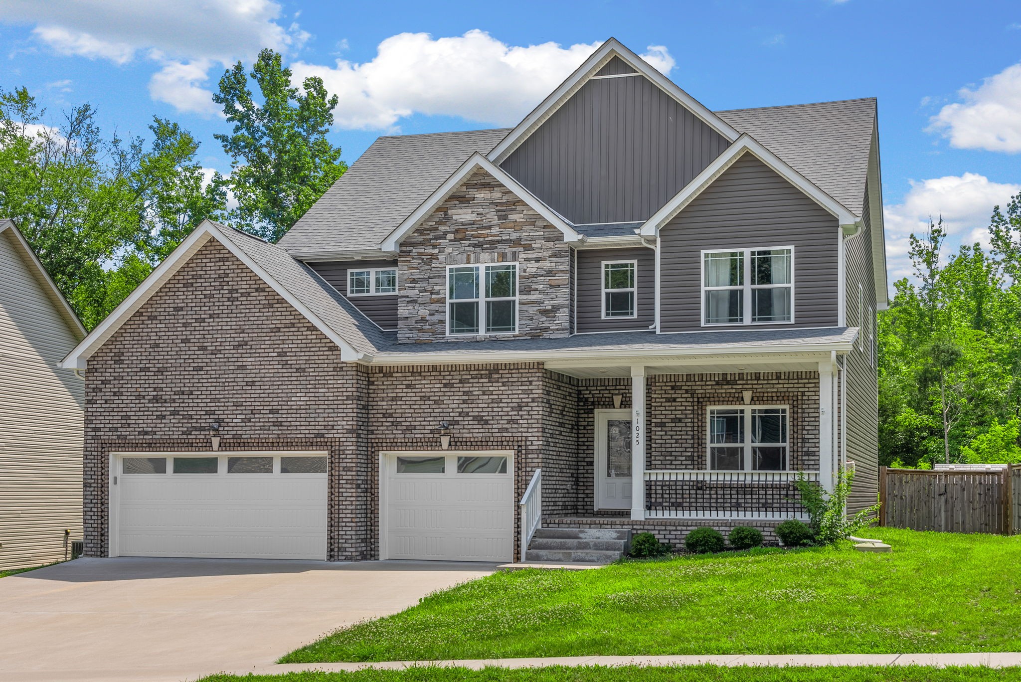 1025 Brightwood Ct
