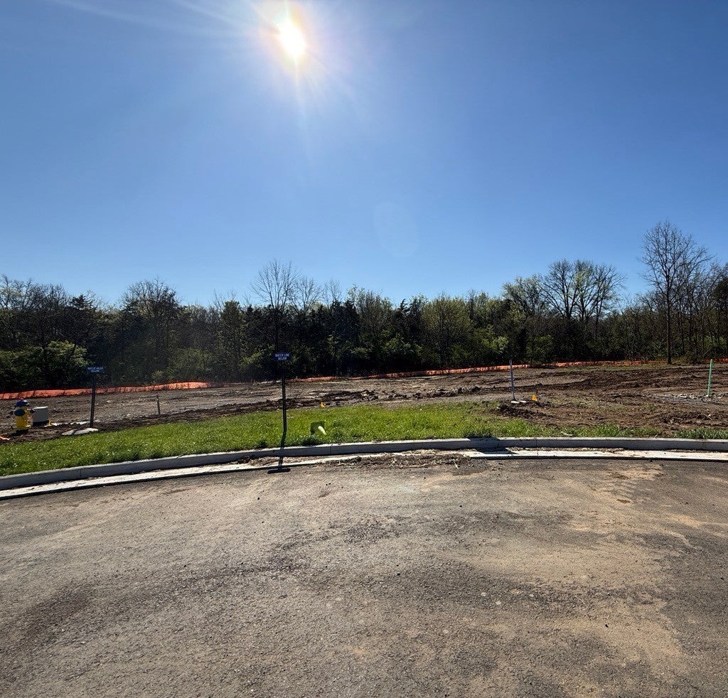 112 Cedarstone Drive