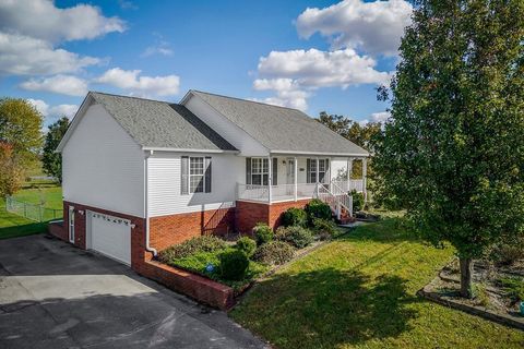 Photo of 1520 Hawkins Crawford Rd, Cookeville, TN 38501 (MLS # 3038530)