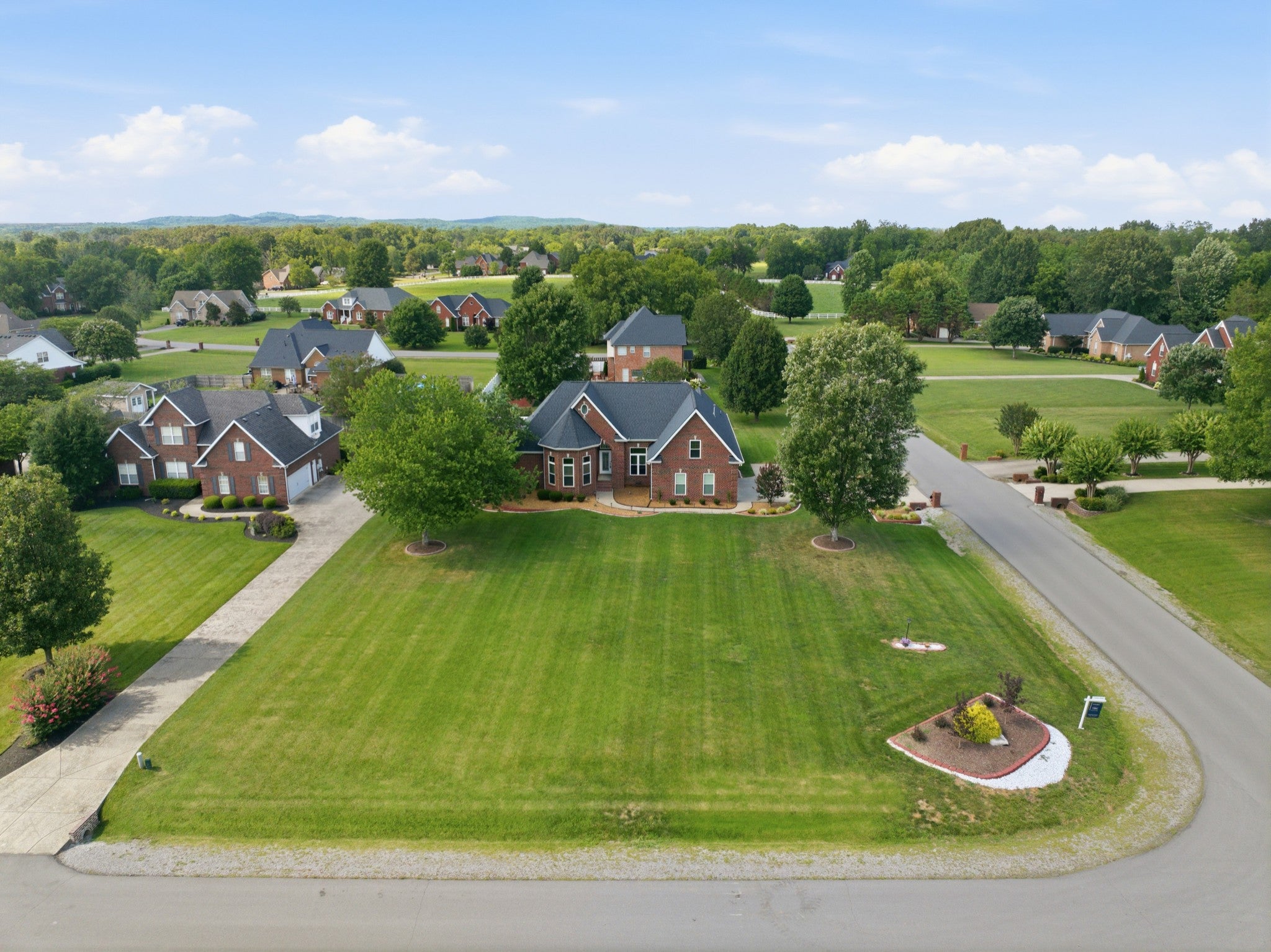102 Copperas Ct