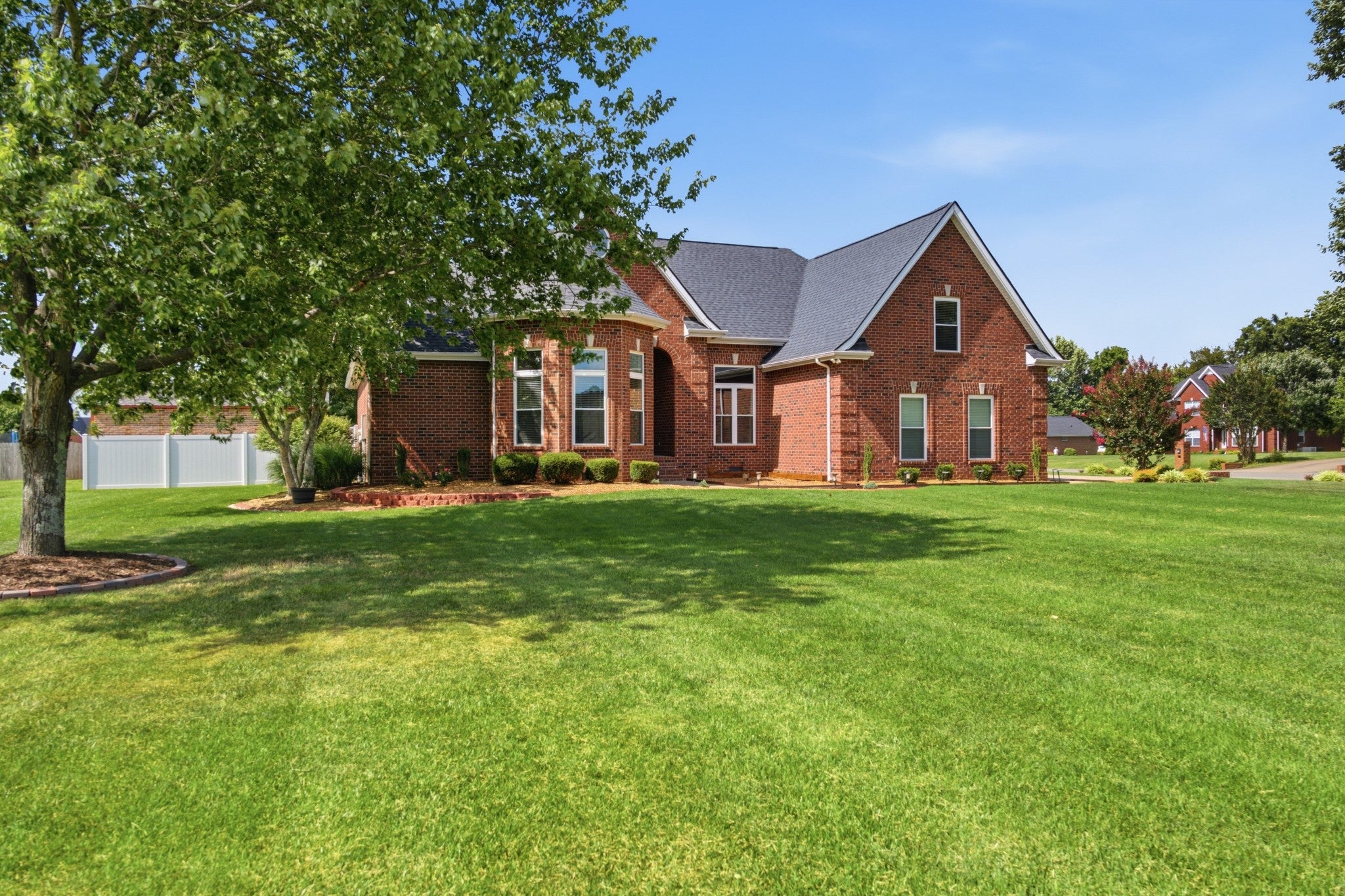 102 Copperas Ct