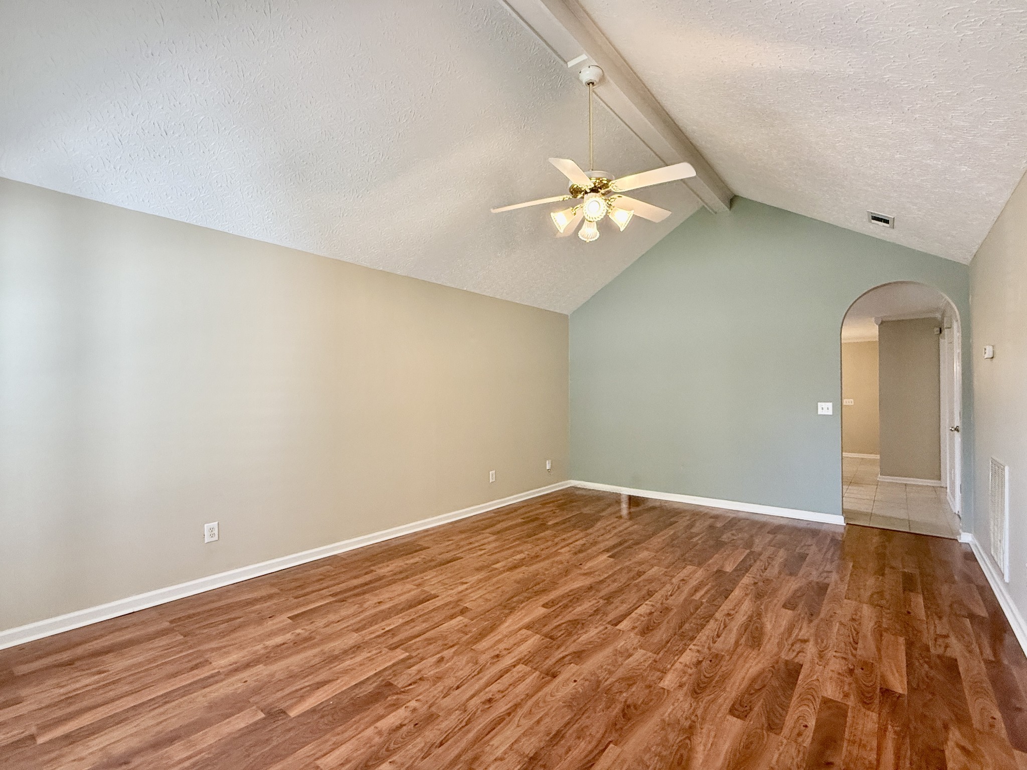202 Westchester Dr