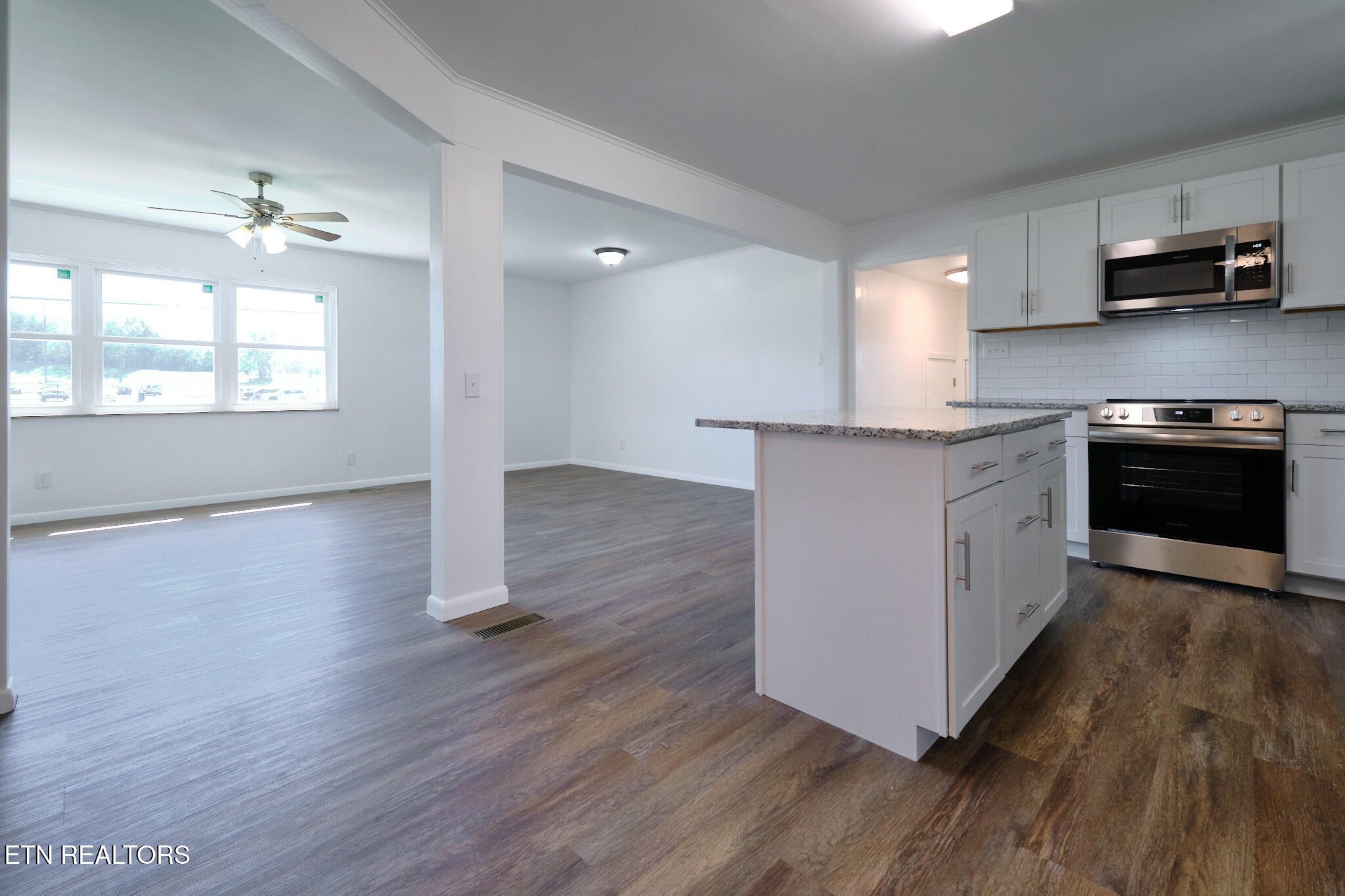 2107 Tipton Station Rd