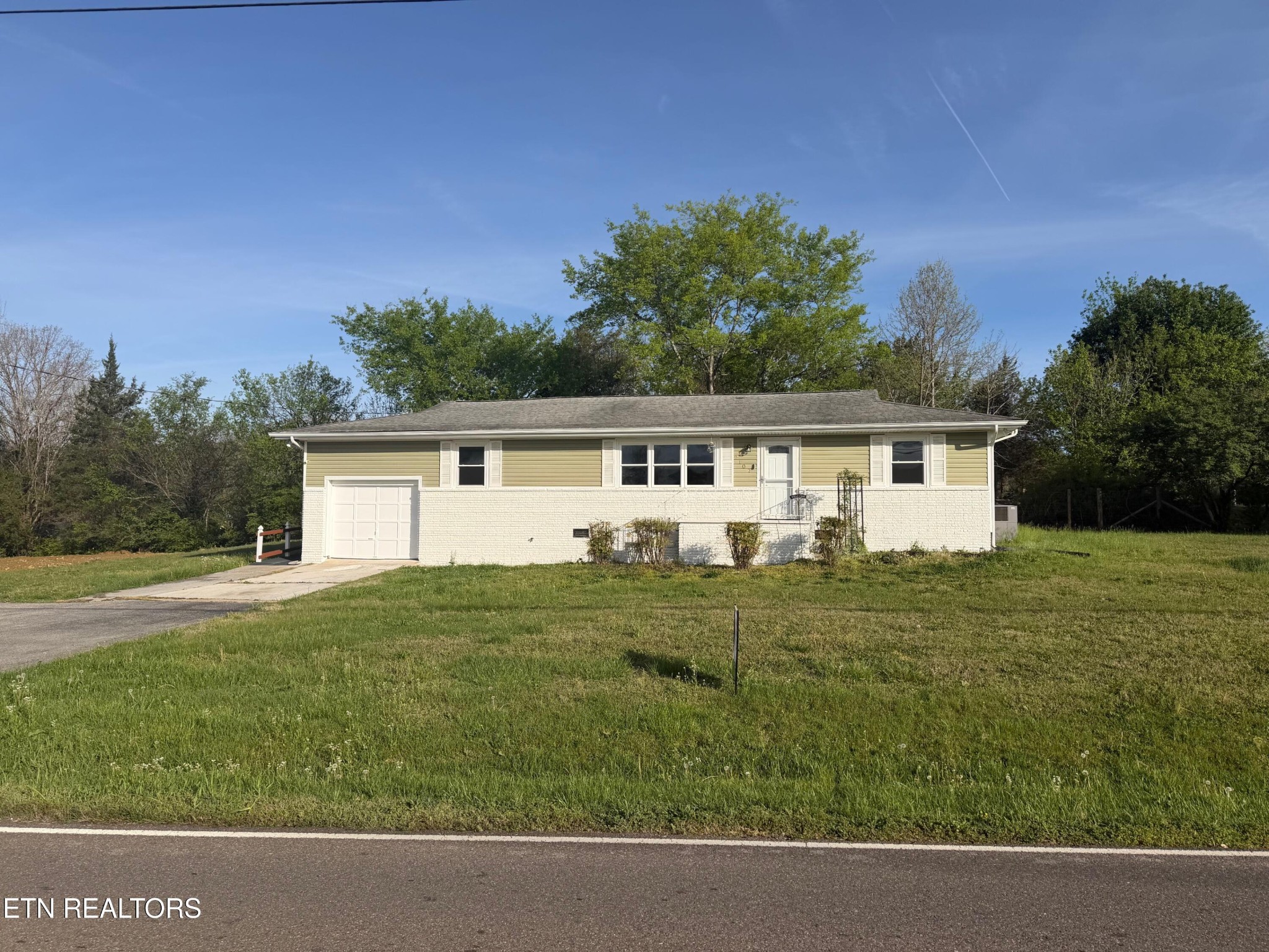 2107 Tipton Station Rd