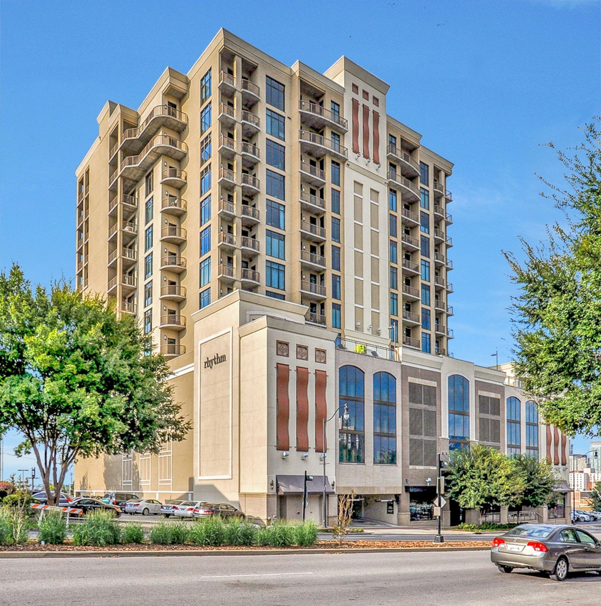 1510 Demonbreun St 1103