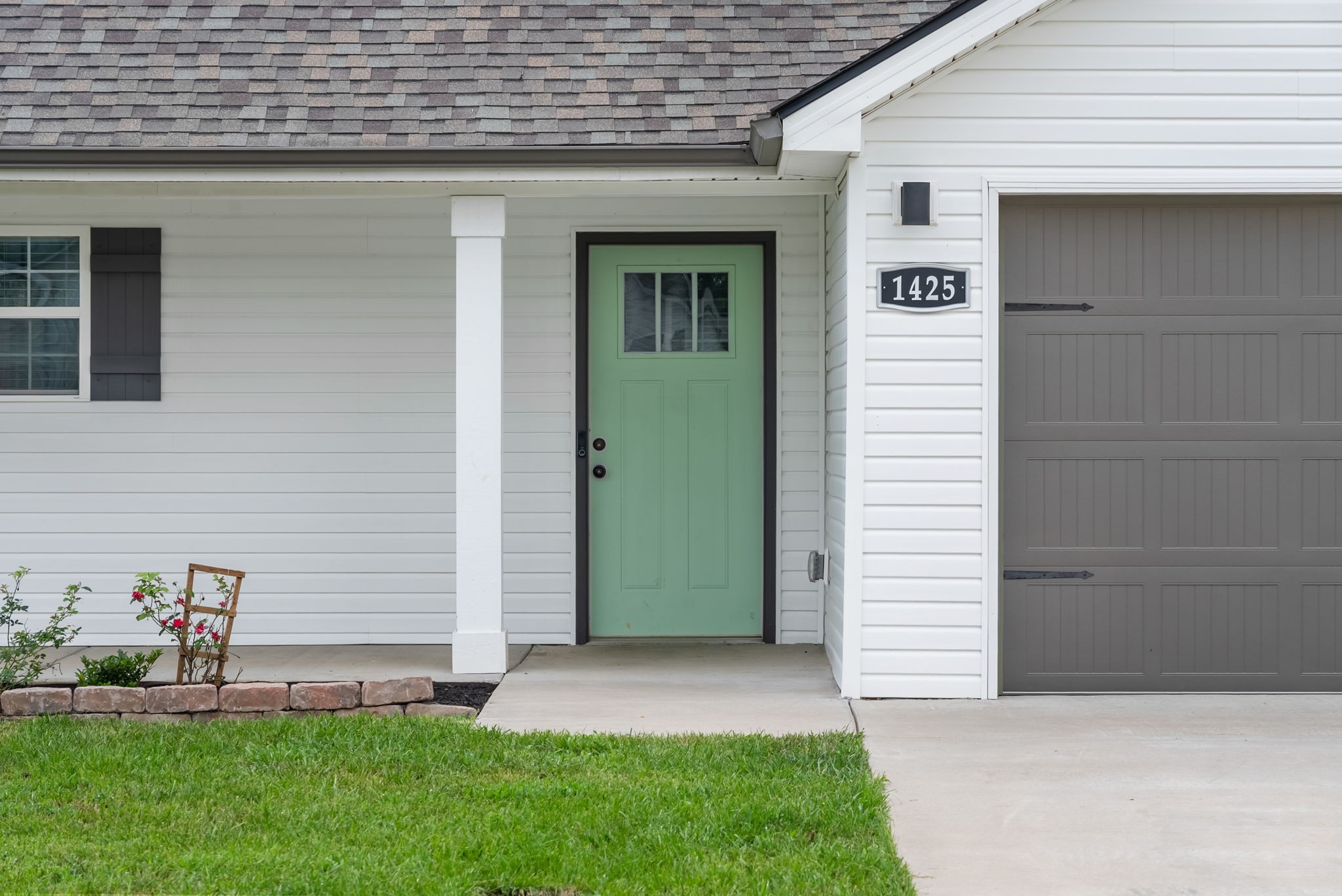 1425 Fredrick Dr