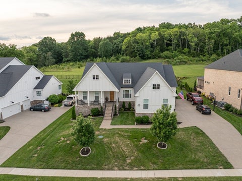 Photo of 7008 Fiddlers Glen Dr, Arrington, TN 37014 (MLS # 3610169)