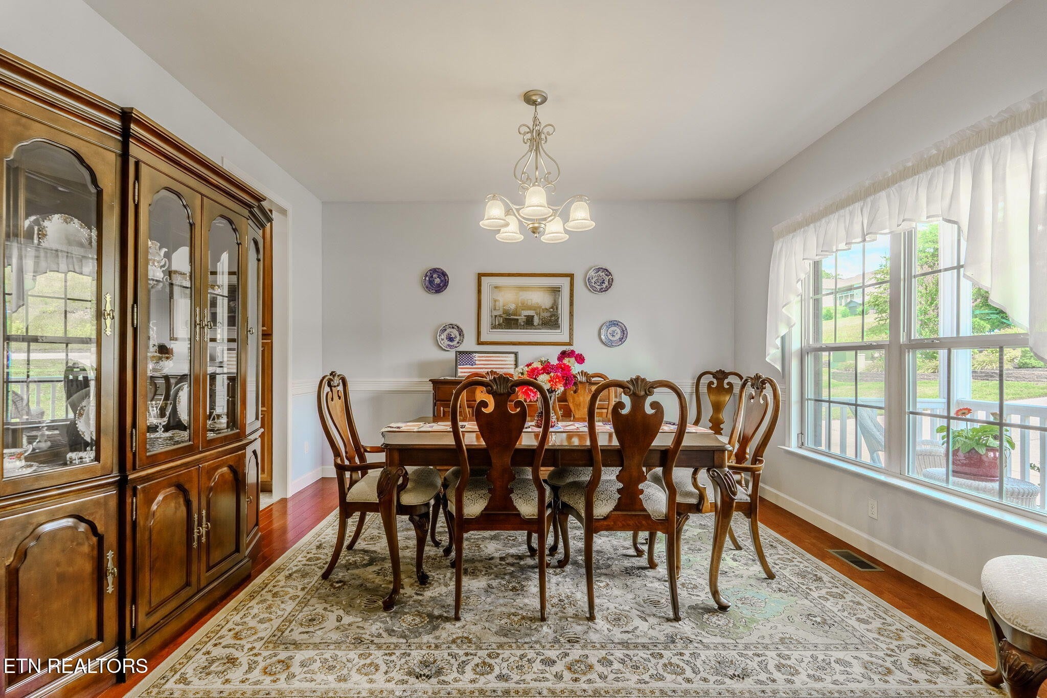 1819 Ally Lane