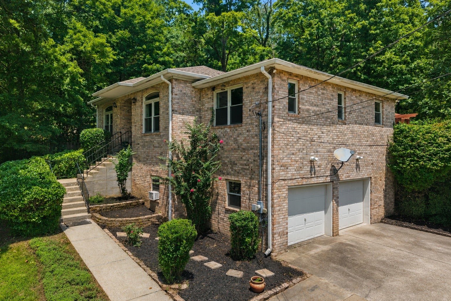 8008 Quail Creek Rd