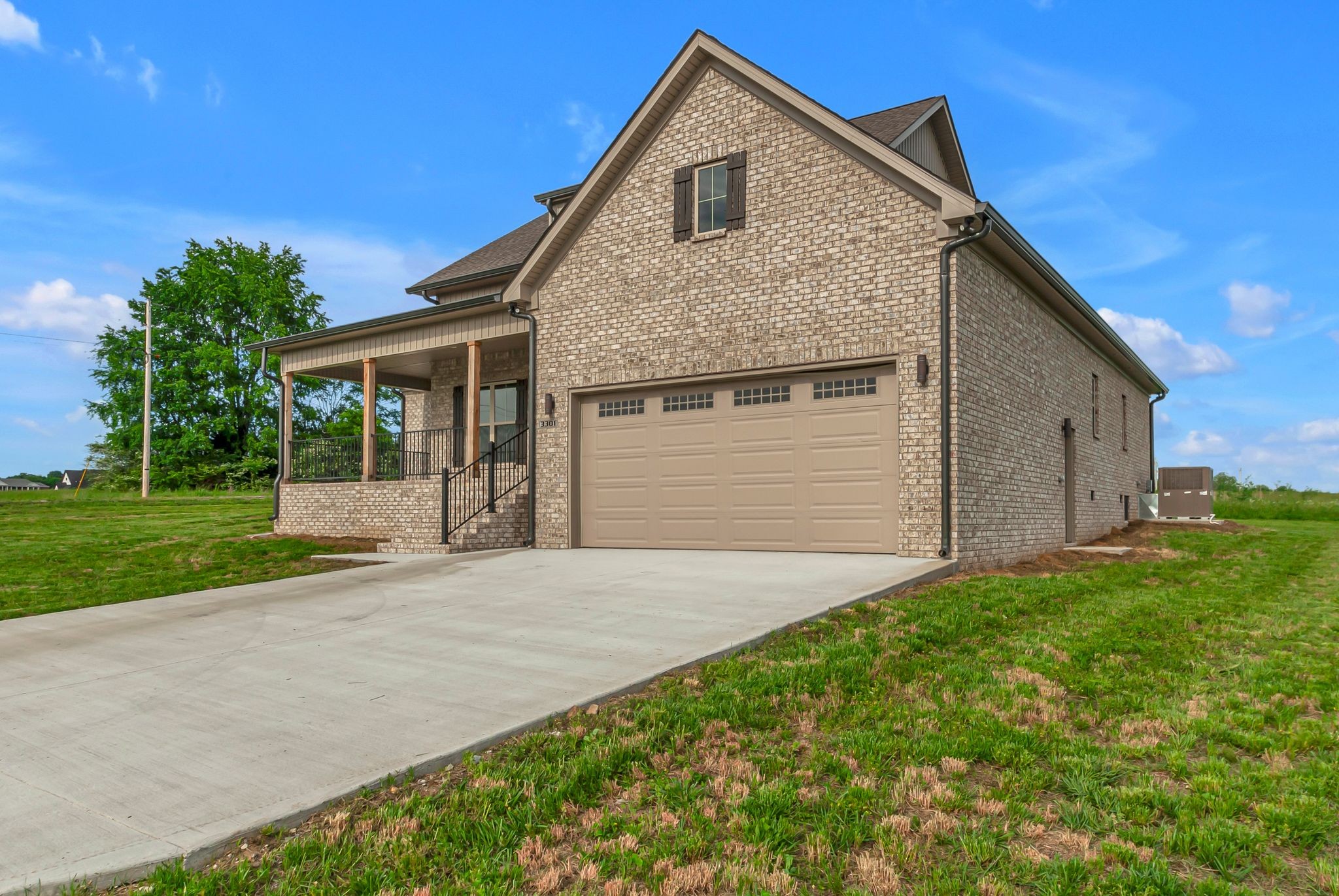 3301 Walters Ct