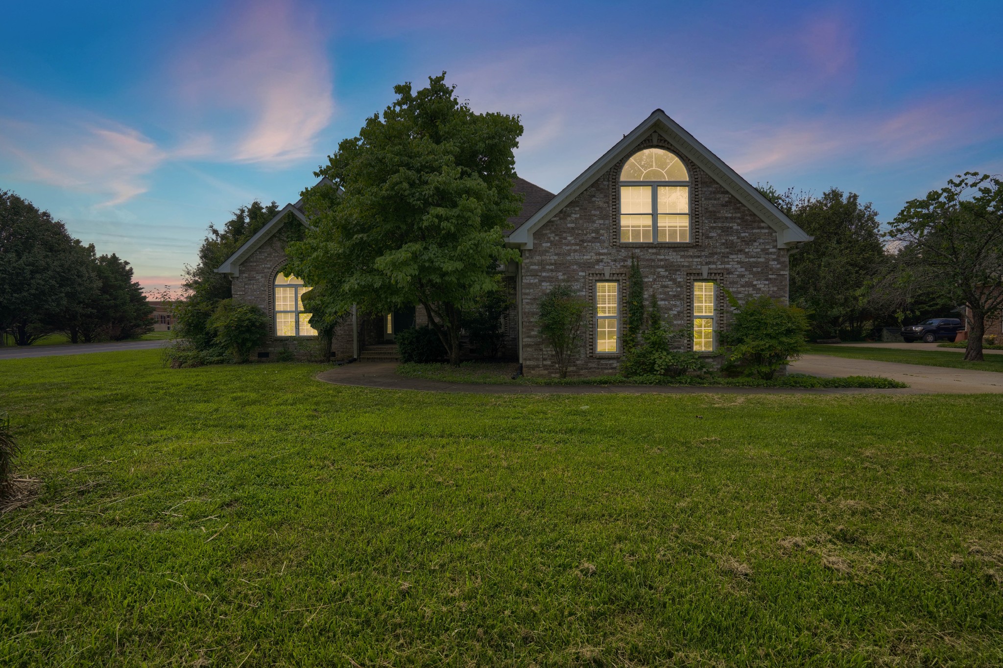 3429 Deerview Dr