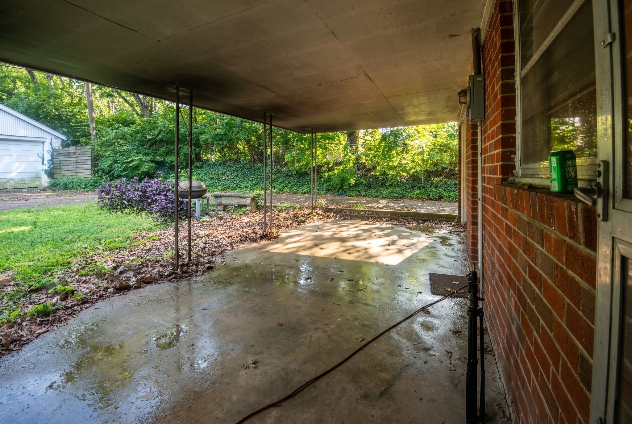 141 Hillcrest Dr