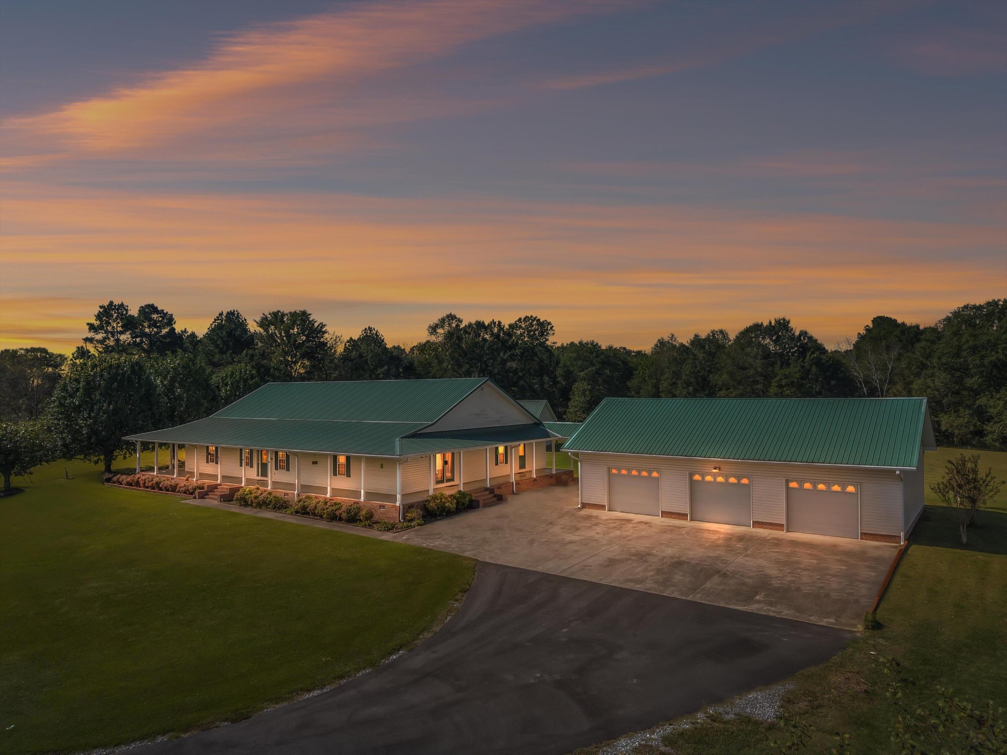 1597 Beaverdale Road NE