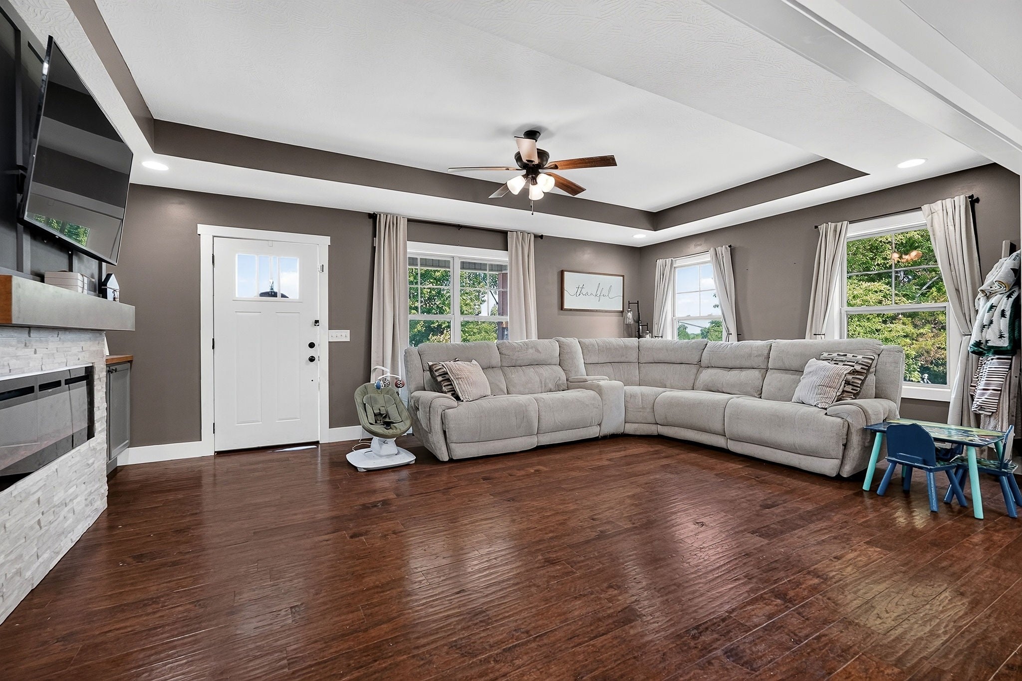 1180 Cobblestone Dr