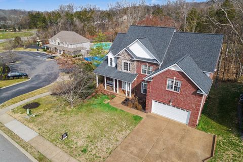 142 Ridgeview Trace Hendersonville TN 37075