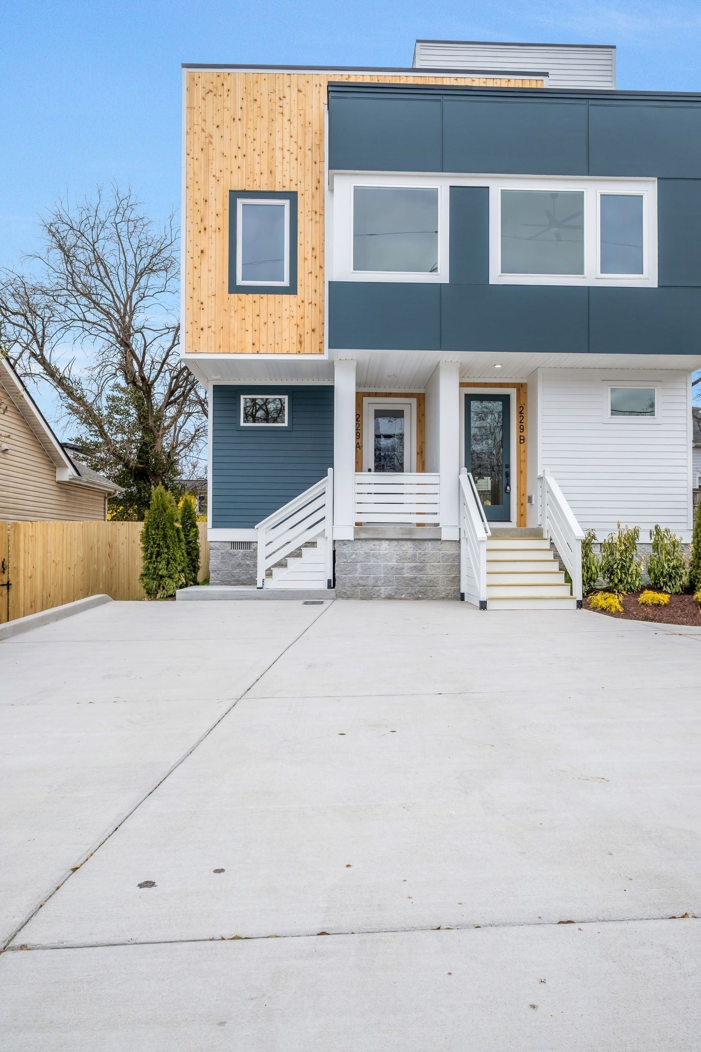 229 Prince Ave