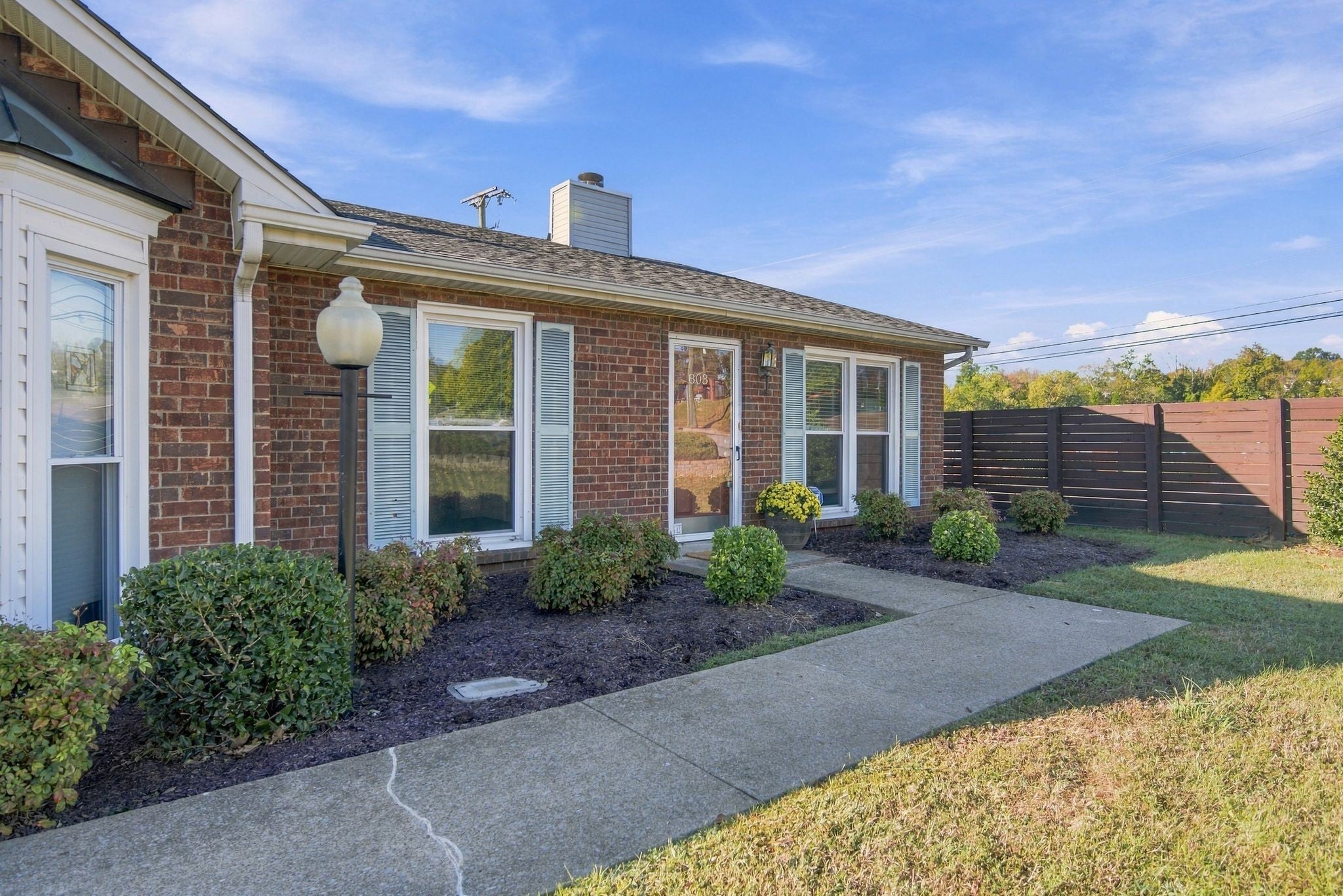803 Lewis Ct