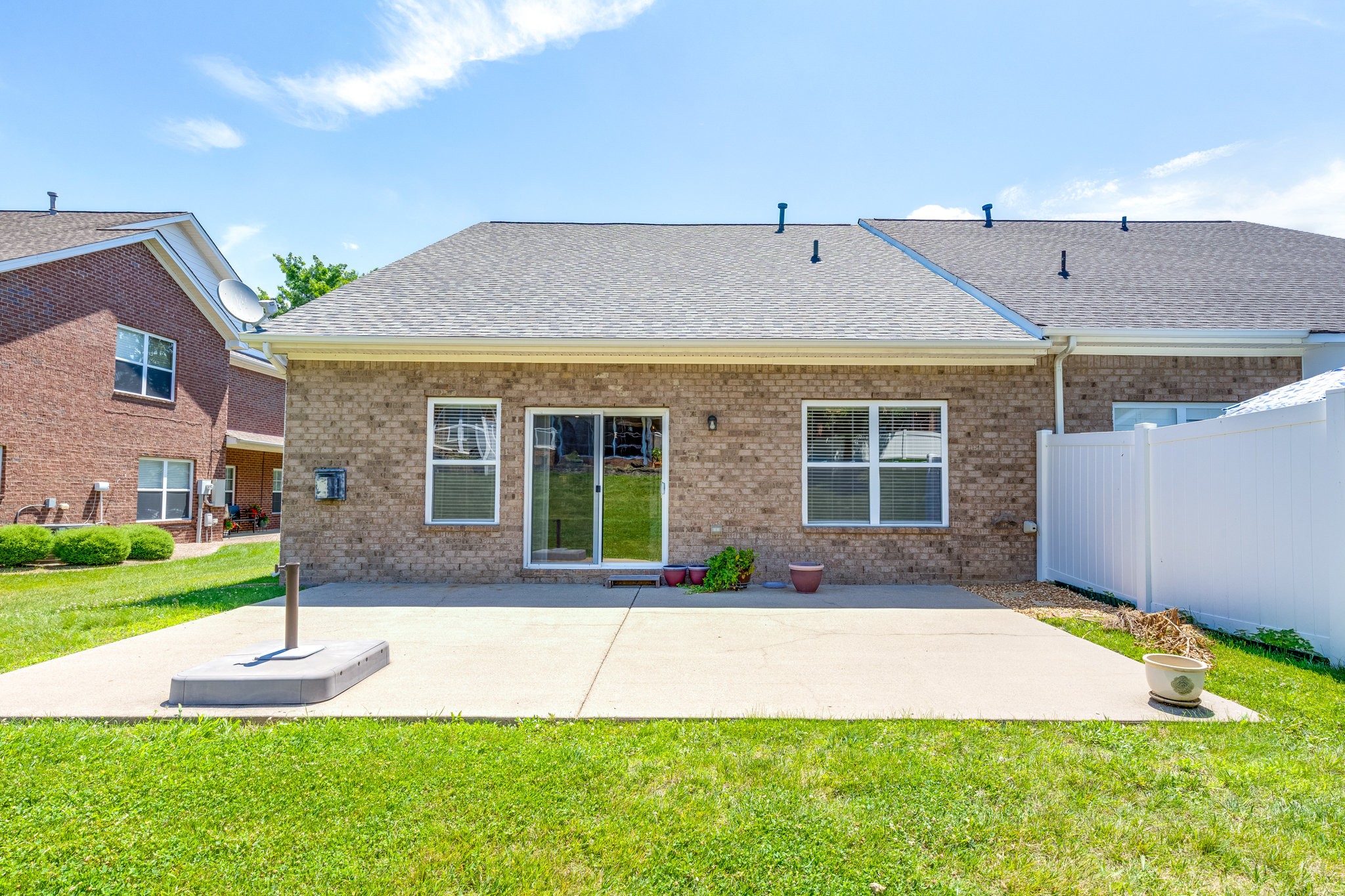 2028 Morrison Ave