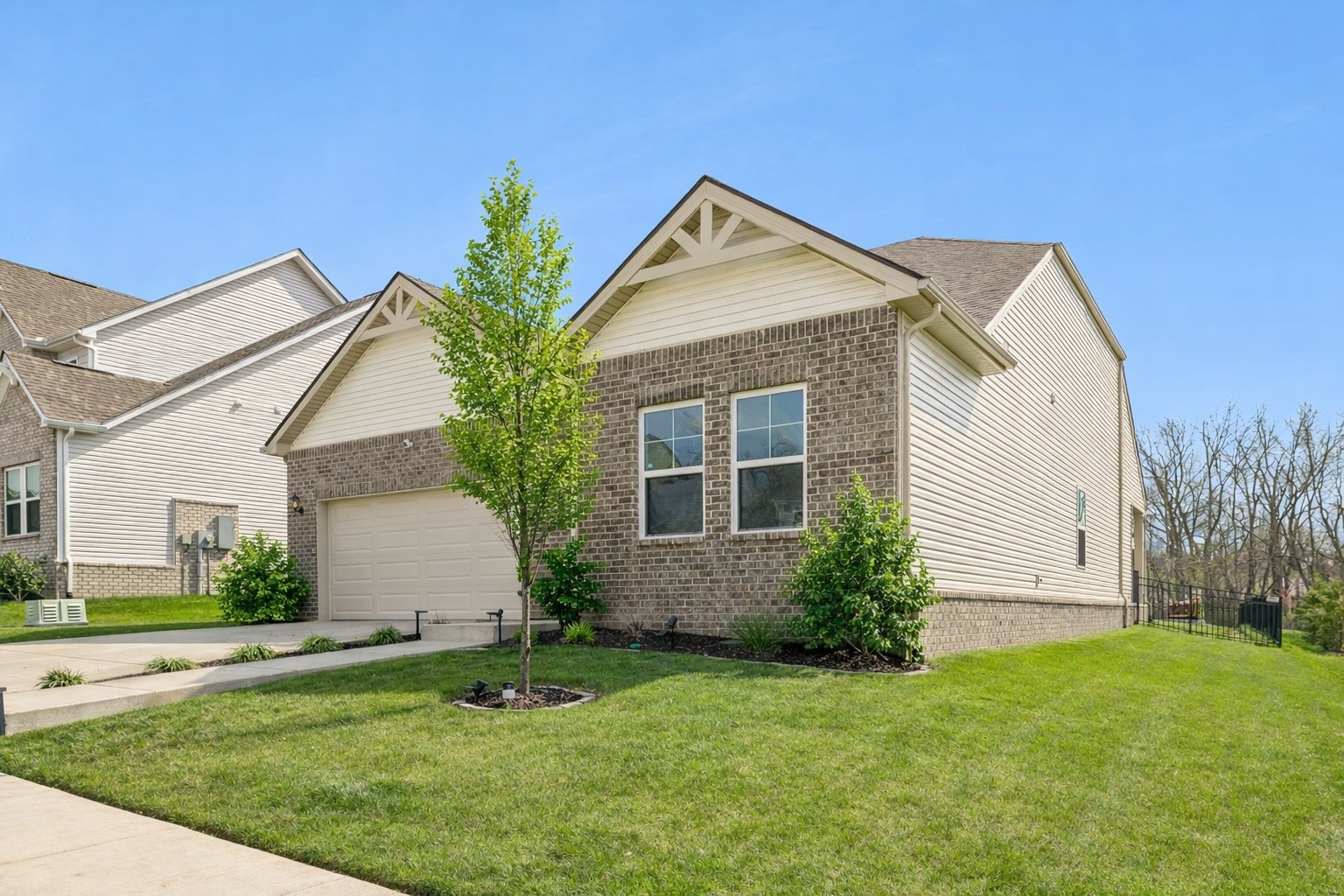 2133 Creekland View Blvd